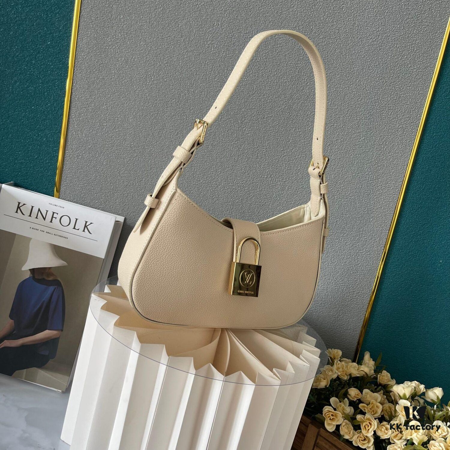 693088666e68136f4d9a891e Upgraded Version Official Latest Model M24611 M24885 M24990 Nautical Bag Stylish Shoulder Bag