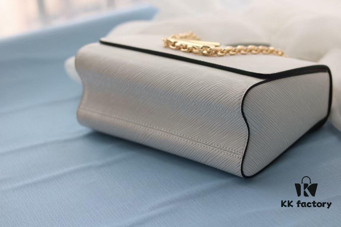 6930888d6e68136f4d9a898c Top Quality Original LV Latest Hot Twist Denim Medium Bag 23*18*8cm Adjustable Chain Crossbody Shoulder Bag