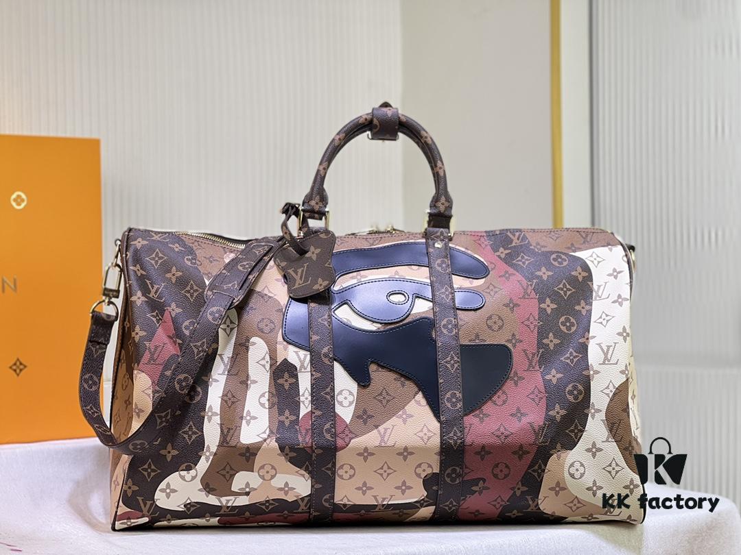 693088b46e68136f4d9a89e7 LV Portrait Collection Keepall Bandoulière 55 Travel Bag