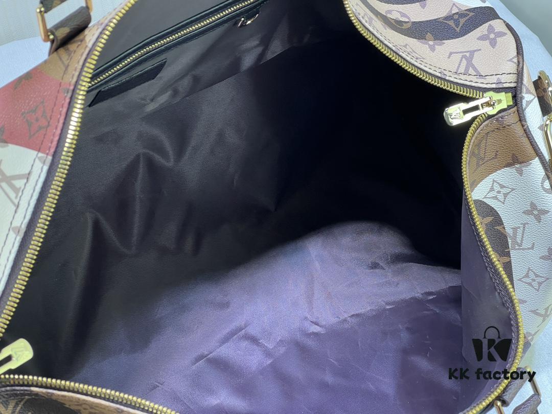 693088b76e68136f4d9a89ef LV Portrait Collection Keepall Bandoulière 55 Travel Bag