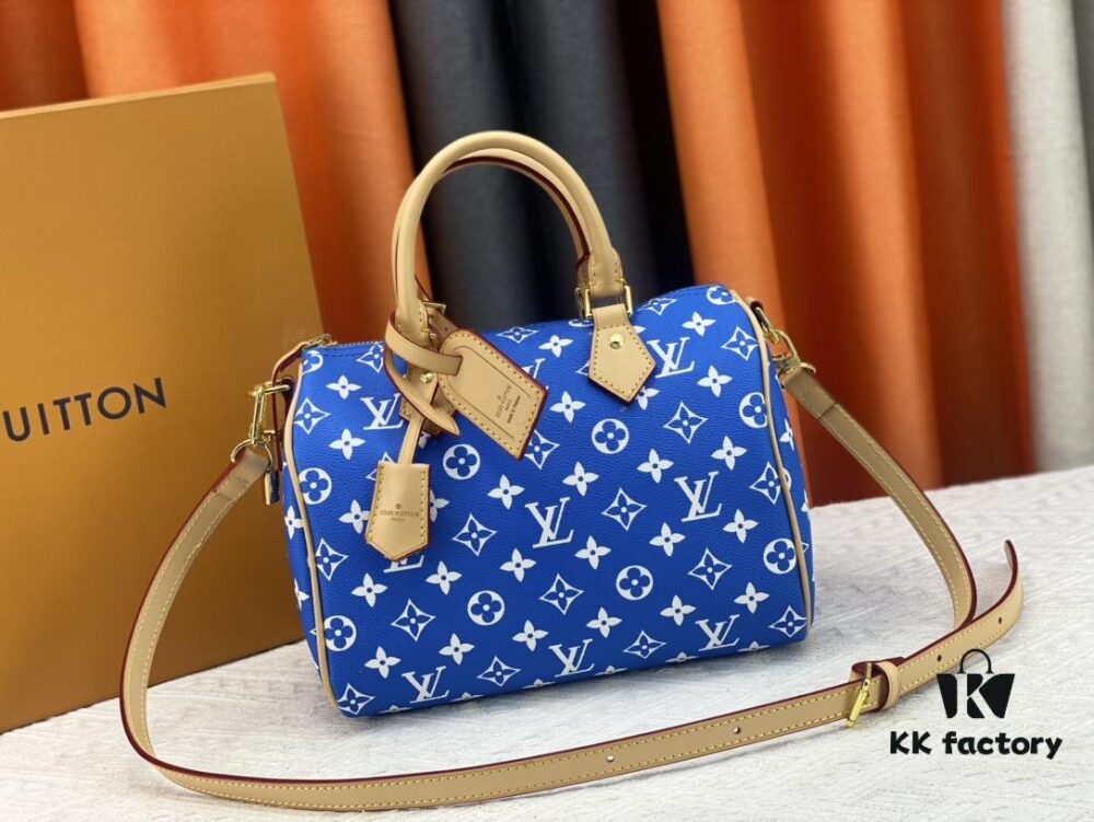 693088c16e68136f4d9a8a04 New LV 2024 Spring/Summer Non-Dong Design Speedy Safety Lock, Polished Heavy Carving, Metal Luggage Tag, Keychain with Dove Engraving, Italian Imported Color-Changing Yellow Leather Trim Adjustable Strap Lock