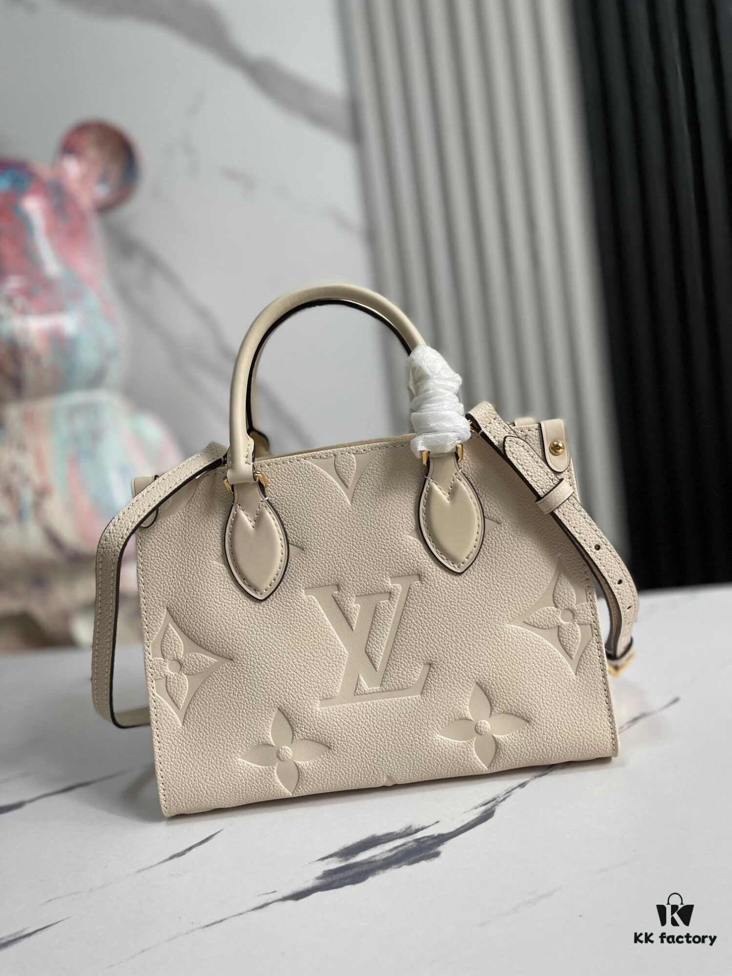 693088d56e68136f4d9a8a2b Top-Quality Original Order, Exclusive Real Photos M45653 White Embossed M46569 OnTheGo Small Tote Bag
