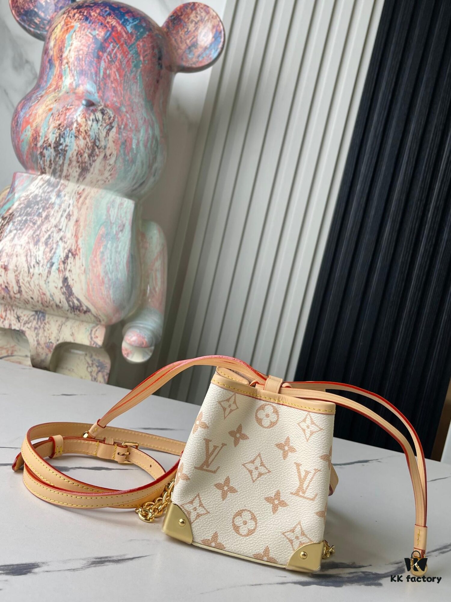 693088de6e68136f4d9a8a3b Top-tier Original Duplicate, Exclusive Real Photos M83227 White Color M82885 Mini Bucket Bag 'Shao Mai' Series Online Only Handbag M82885 Yellow Flower