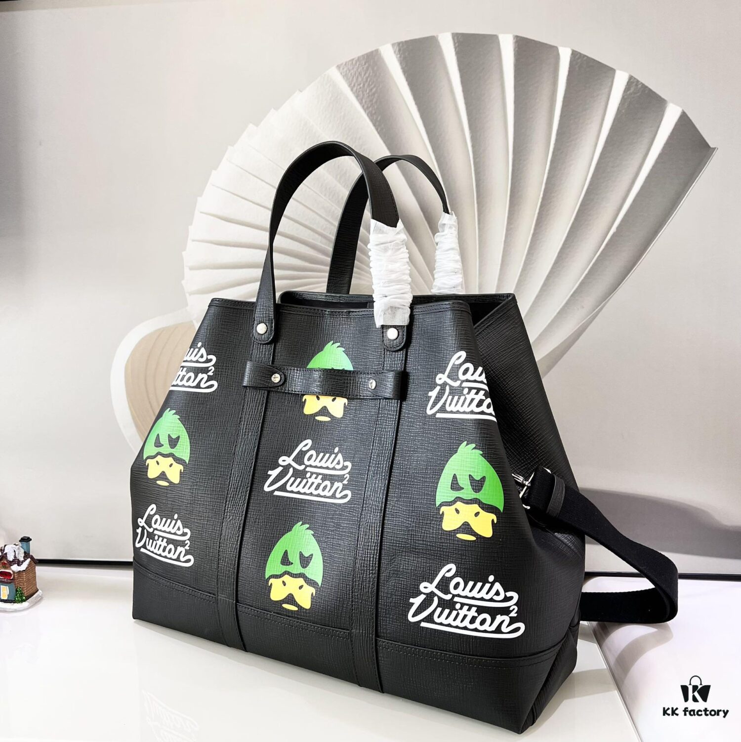 693088ec6e68136f4d9a8a55 Top Original Order Exclusive Real Shot M59373 Japanese Designer Nigo 2022 Spring Tote Journey Bag