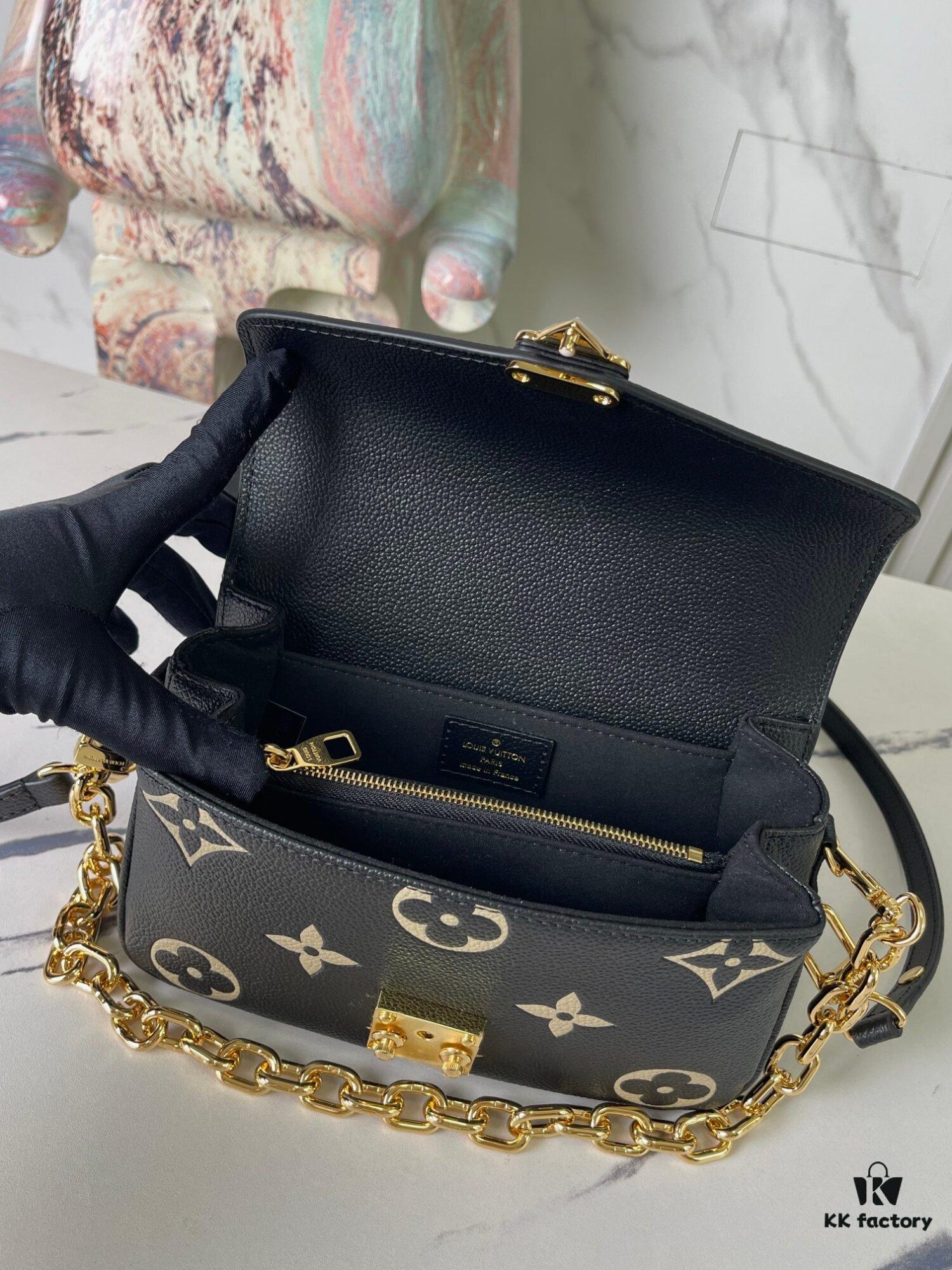 693088f56e68136f4d9a8a63 Top Quality Original Order Exclusive Real Shot M46596 Black Silkscreen Full Leather Messenger Bag Series Small East West Métis Handbag