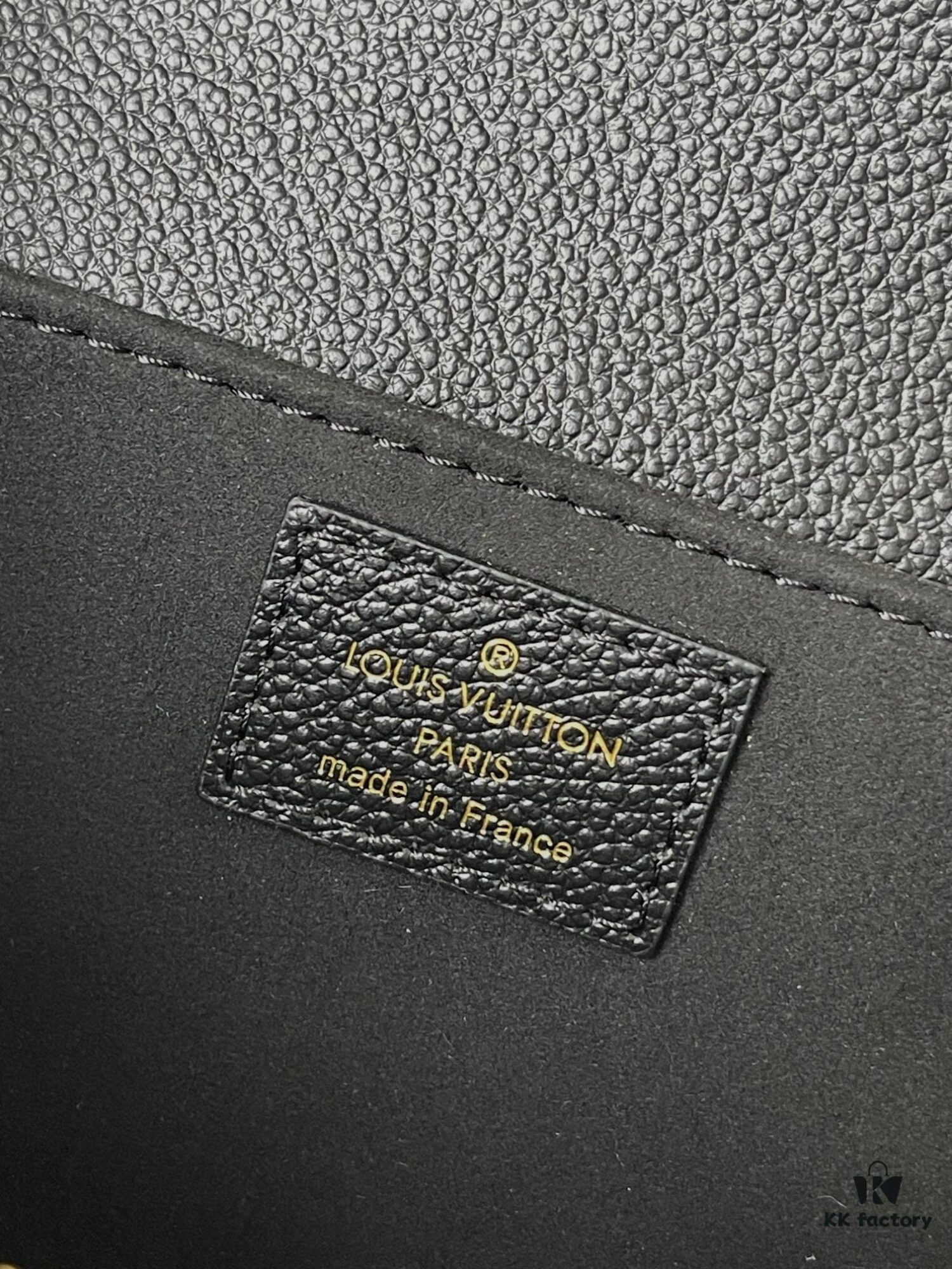693088ff6e68136f4d9a8a74 Top-Quality Original Order Exclusive Real Photo M46595 Black Full Leather Messenger Bag Series Small East West Métis Handbag