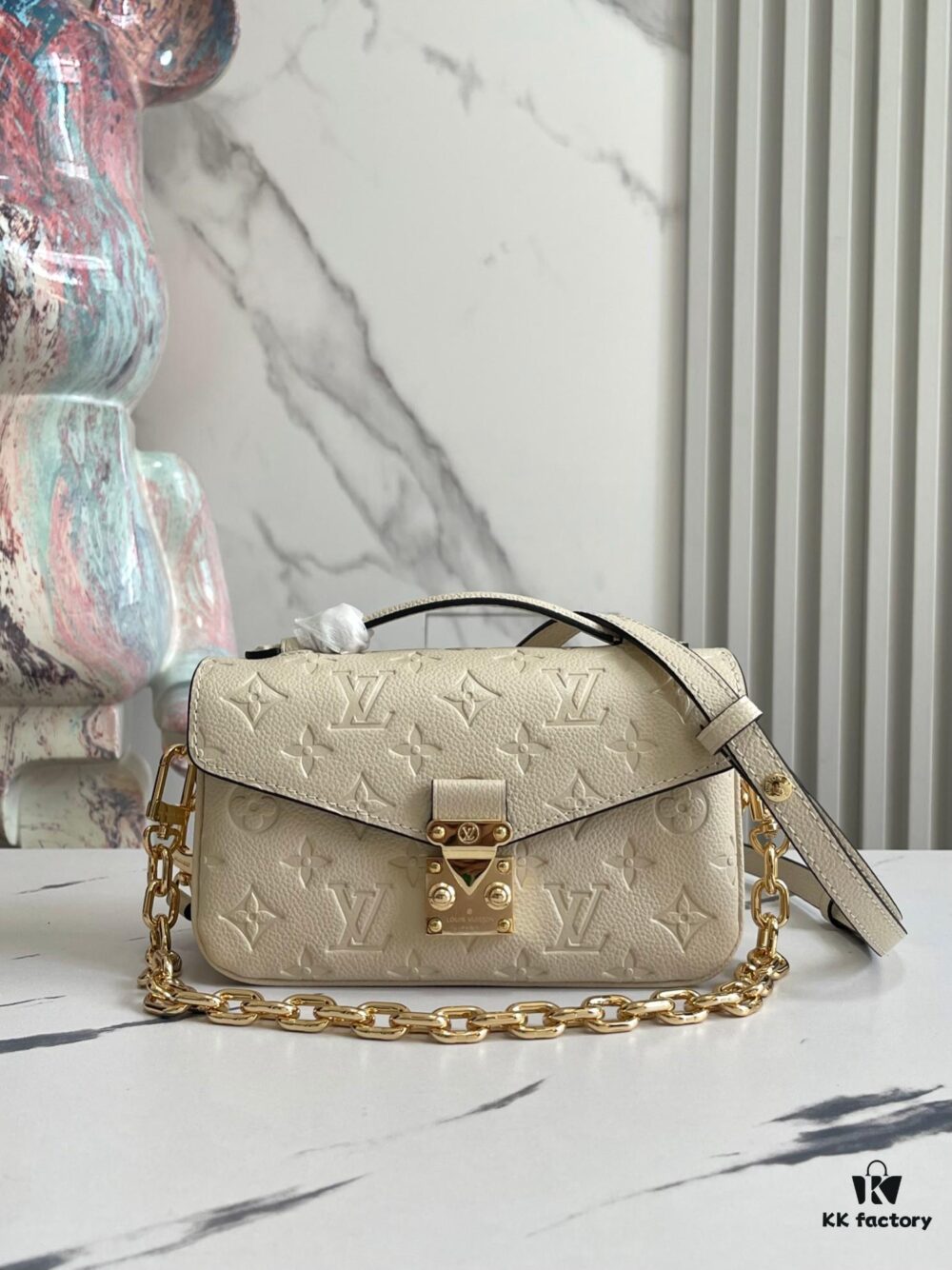693088ff6e68136f4d9a8a75 Top Quality Original Order Exclusive Real Shot M22942 Beige Full Leather Messenger Bag Series Small East West Métis Handbag