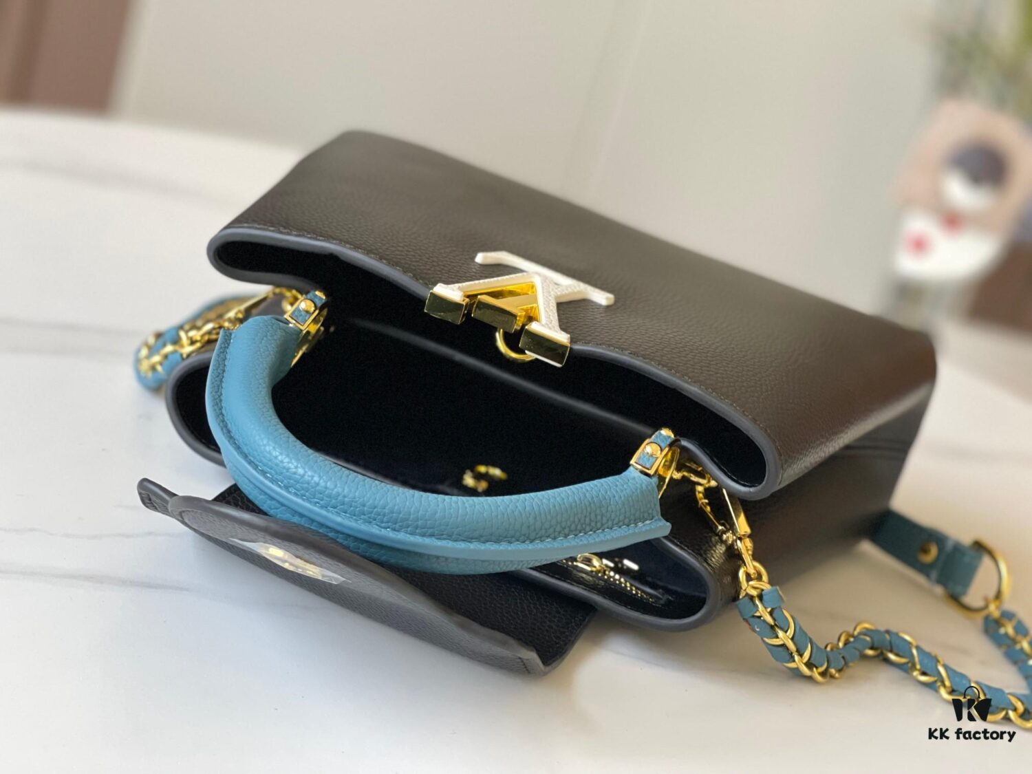 6930890d6e68136f4d9a8a8d Exclusive On-Site Photo - Factory Direct M59512 M59653 Capucines BB Handbag in Taurillon Leather