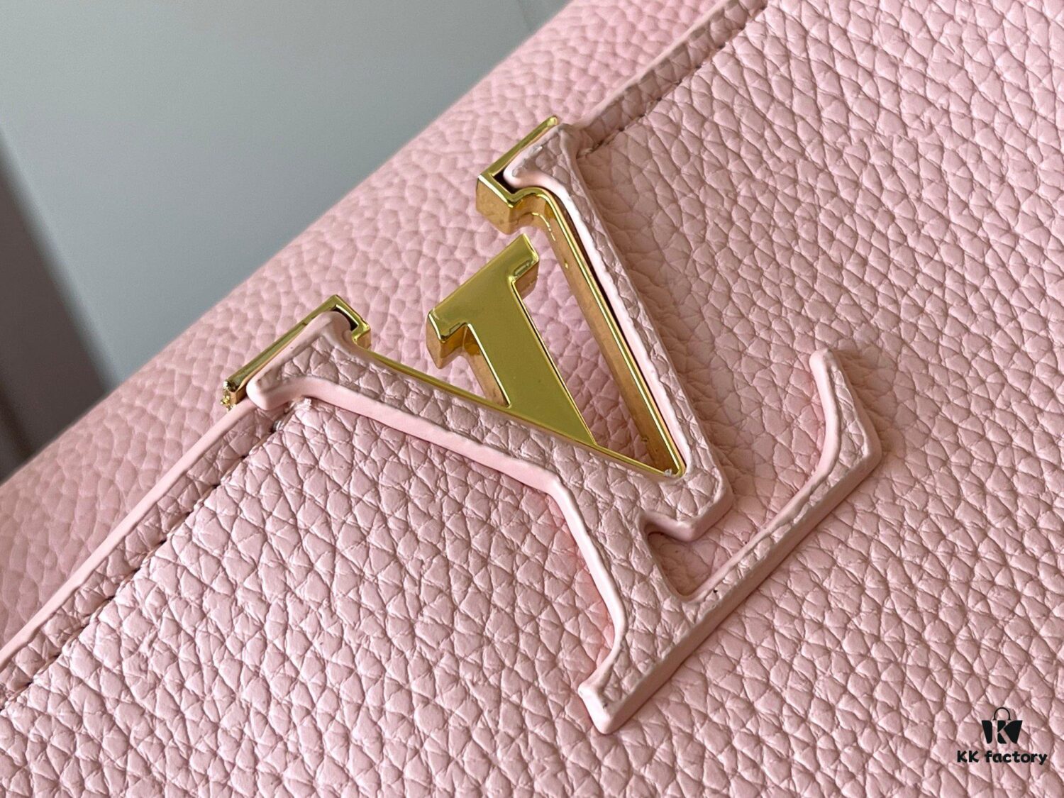 6930892d6e68136f4d9a8ac4 Upgraded M59209 Pink Capucines Medium Handbag