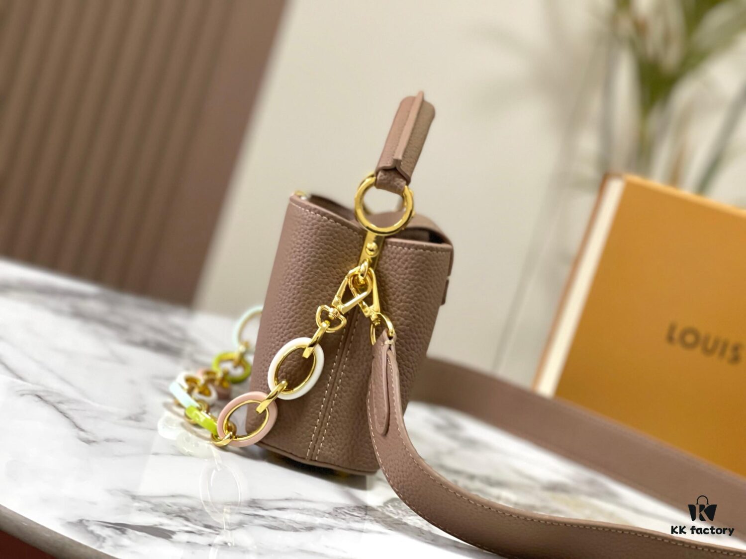 6930895b6e68136f4d9a8b0f Upgraded M21798 Brown Gold-Tone Mini Capucines Handbag