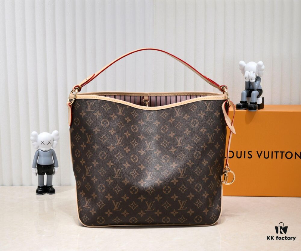 6930897c6e68136f4d9a8b45 Wholesale Price, New Spring-Summer Arrival: The Stylish and Elegant Damier Azur Canvas Calvi Tote – Perfect for Office Days and Beach Weekends