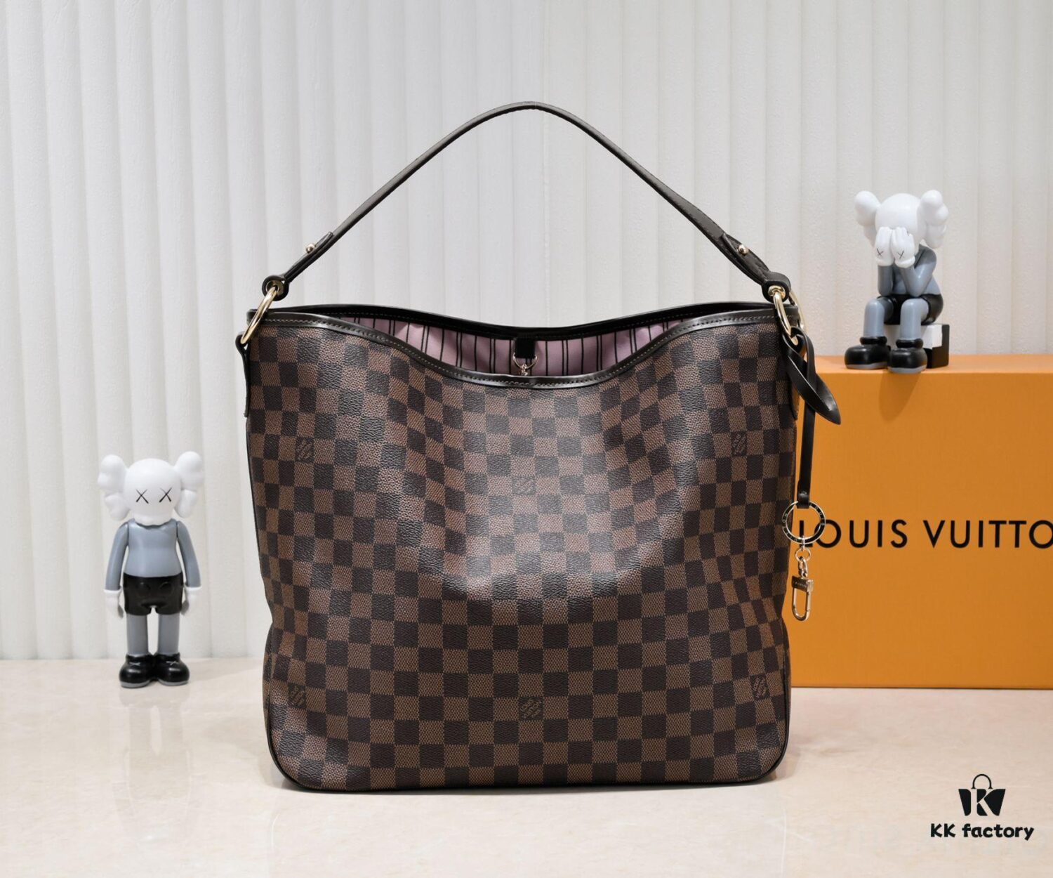 693089816e68136f4d9a8b4f Wholesale Price Summer New Arrival, Stylish and Elegant Damier Azur Canvas Calvi Tote Bag in Vibrant Pomegranate Red, Perfect for Office and Beach Getaways
