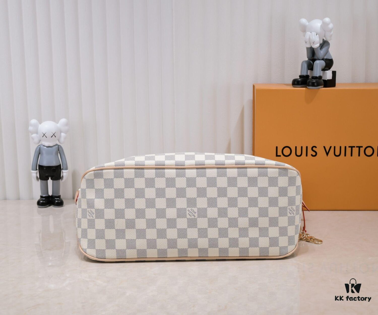 6930898a6e68136f4d9a8b64 Wholesale Price Summer New Arrival, Stylish and Elegant Damier Azur Canvas Calvi Bag in Pomegranate Red, Perfect for Office and Beach Weekend Getaways