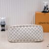 6930898e6e68136f4d9a8b6c Wholesale Price Summer New Arrival: Stylish Damier Azur Canvas Calvi Tote Bag in Pomegranate Red