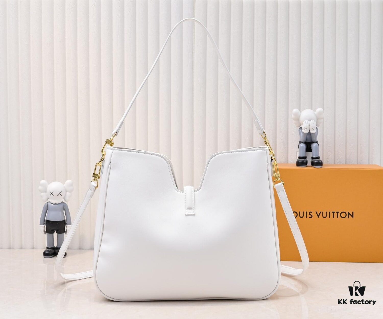 693089aa6e68136f4d9a8ba2 Louis Vuitton New Arrival Hobo Bag in Minimalist Elegance, Styles 120693 & 119563