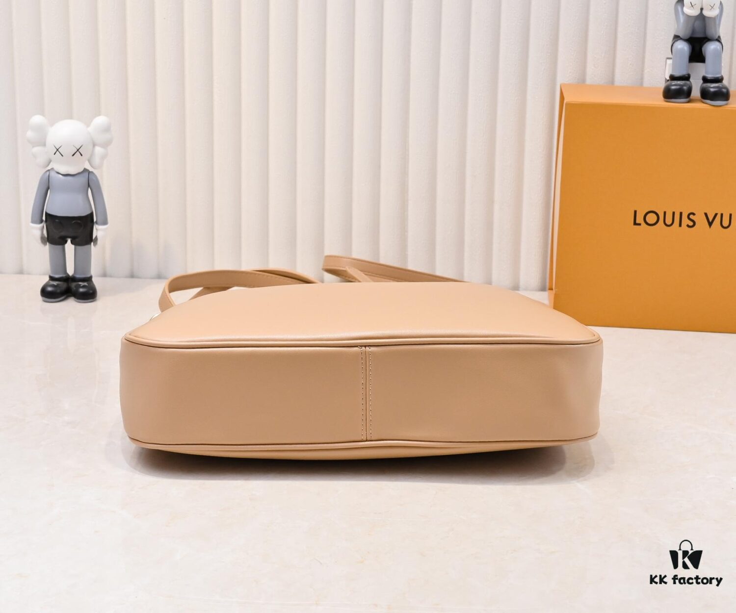 693089af6e68136f4d9a8bab Louis Vuitton New Arrival Quietly Returns to Minimalist Elegance, Style No. 120693 119563