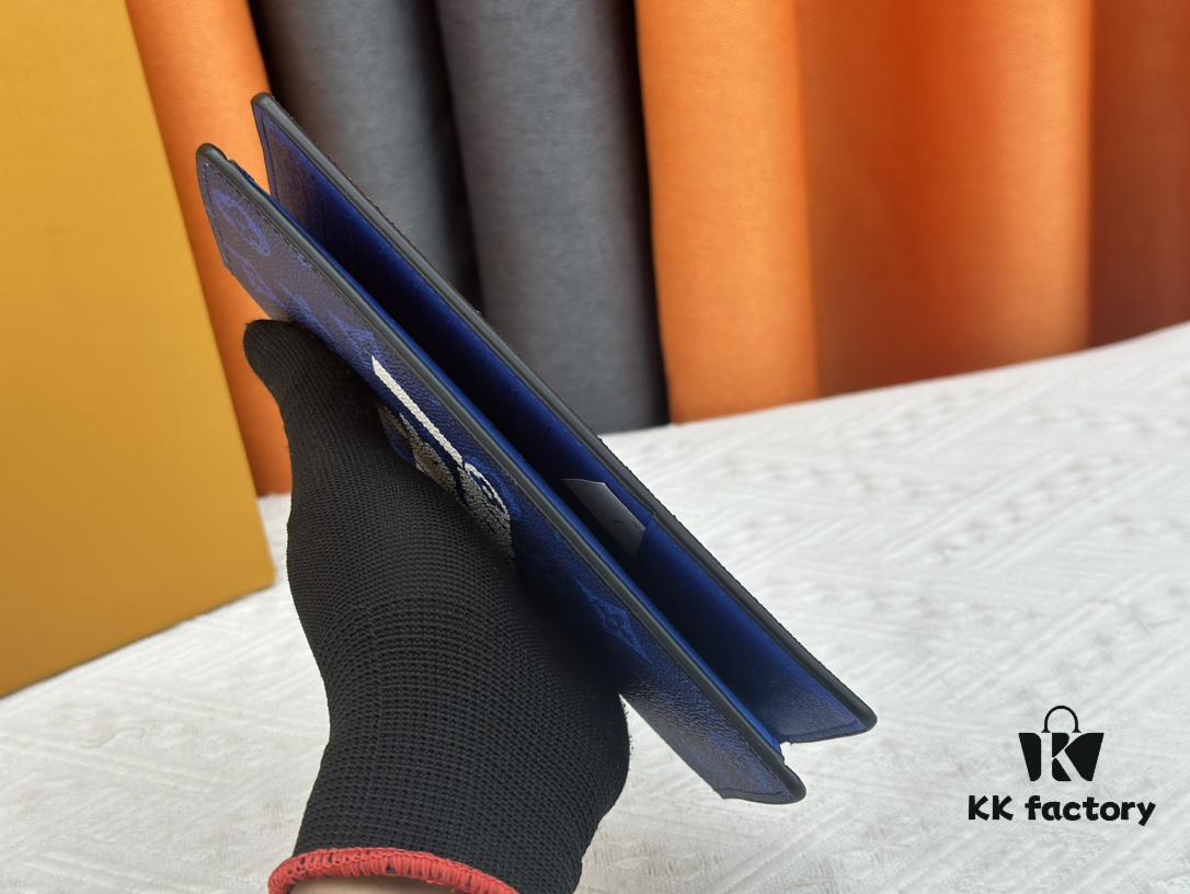69308a136e68136f4d9a8c68 M80802 Letter Wallet Collection