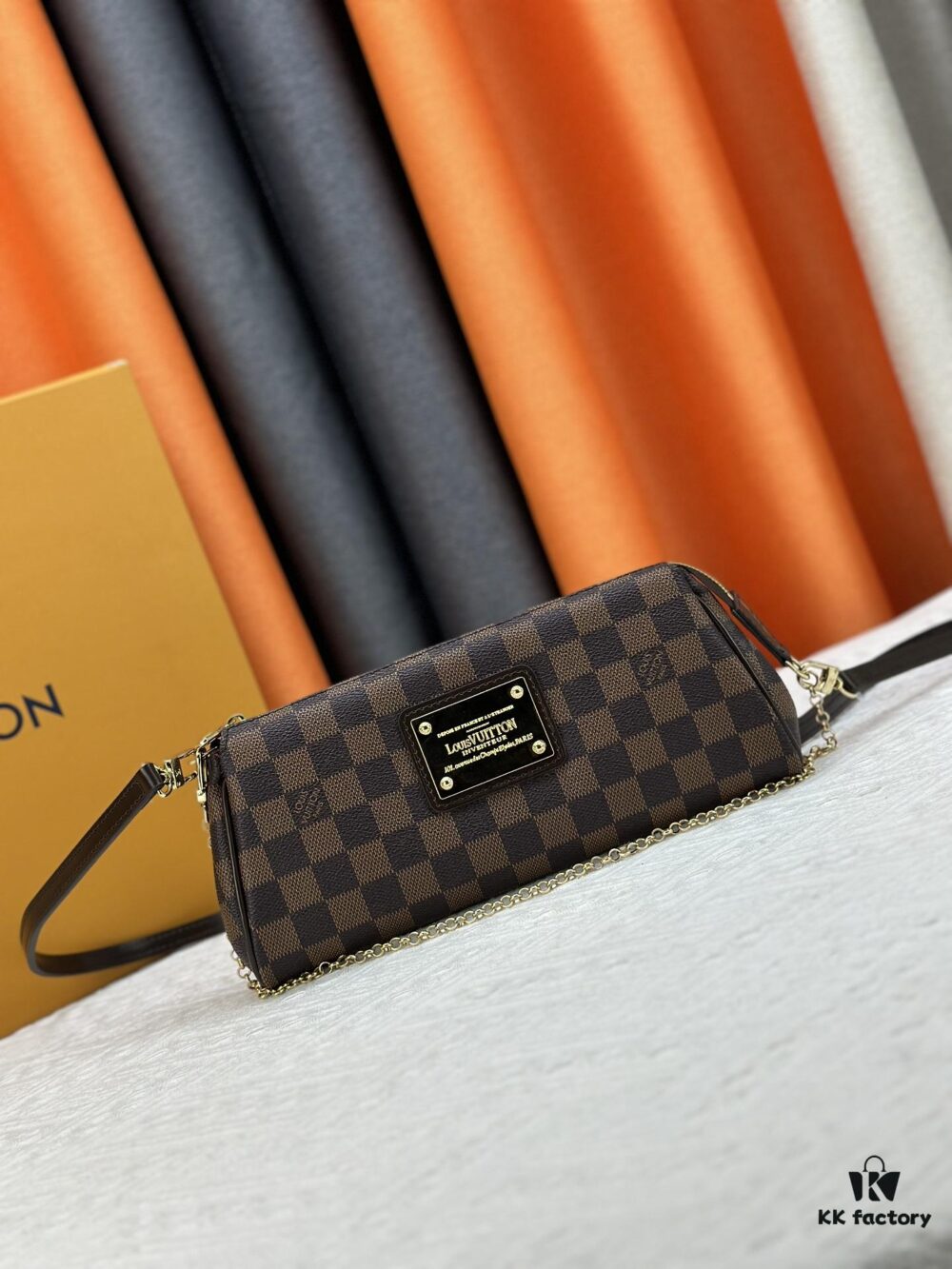 69308a1c6e68136f4d9a8c7b LOUIS VUITTON Exclusive Private Stock - Eva Bag 95567, Imported Vintage Cowhide with Original Yellow Leather, High-End Quality