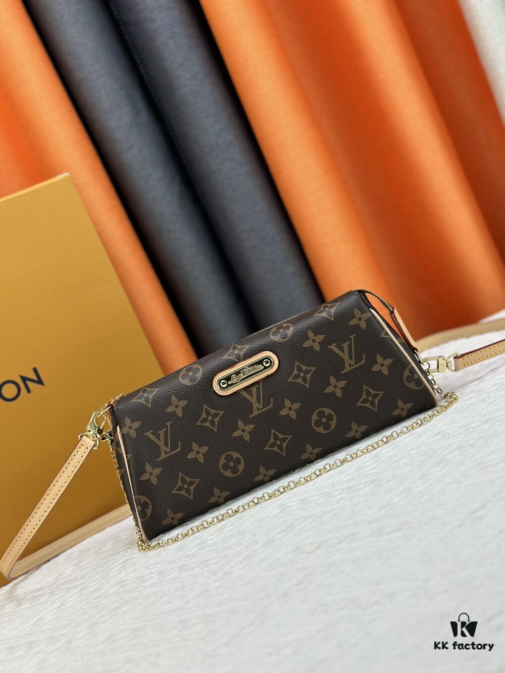 69308a1e6e68136f4d9a8c81 LOUIS VUITTON Exclusive Private Stock - Eva Bag Inspired by Montorgueil Collection