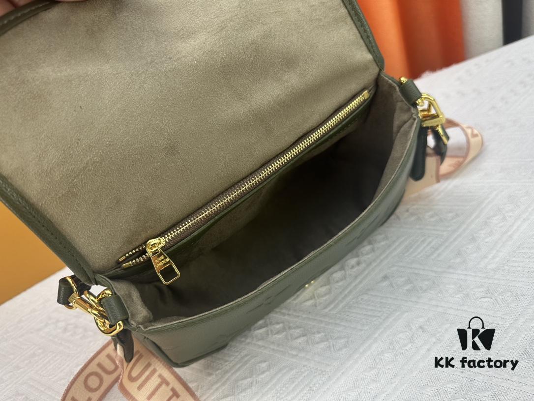 69308a296e68136f4d9a8c9b Diane Full Leather Baguette Bag Series M46386 M46388 M45985 New Arrival