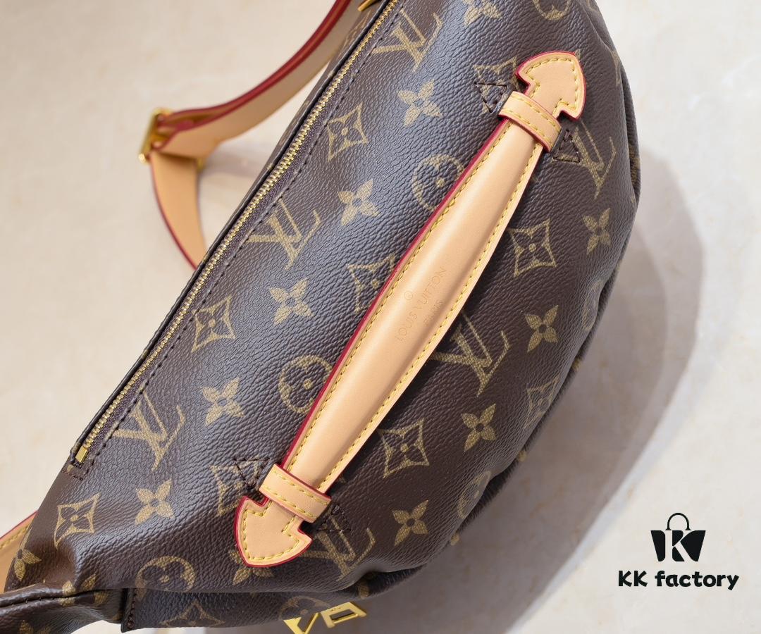 69308a356e68136f4d9a8cbb M43644 BUMBAG Belt Bag in Monogram Canvas