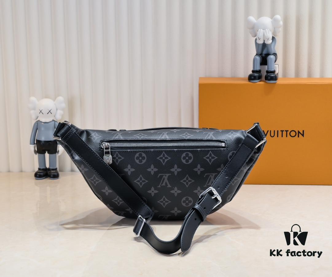 69308a3b6e68136f4d9a8ccb M43644 BUMBAG Belt Bag in Monogram Canvas