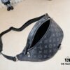 69308a3d6e68136f4d9a8ccf M43644 BUMBAG Belt Bag in Monogram Canvas