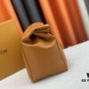 69308a456e68136f4d9a8ce5 M24578 Top-Quality Original M24578 Sandwich Handbag