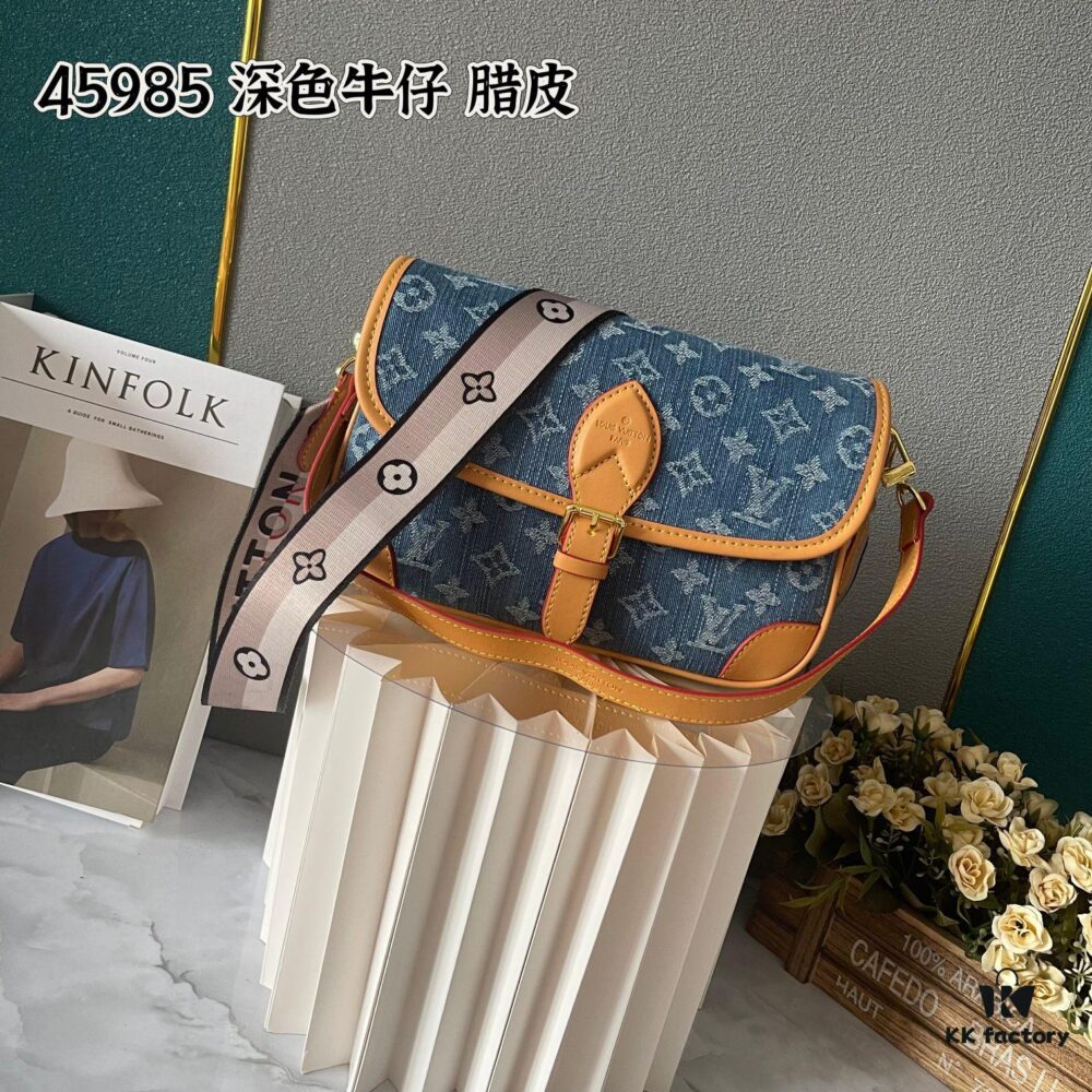 69308a516e68136f4d9a8cff Upgraded Version M46386 M45985 Denim Croissant Bag Collection New Diane Handbag
