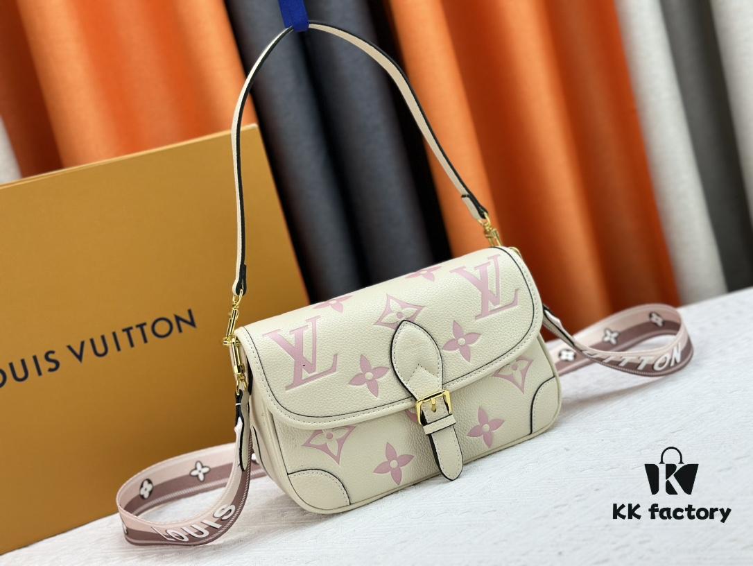 69308a556e68136f4d9a8d02 M46386 M46388 M45985 M45683 M45684 Full Leather Baguette Bag Series New Diane Handbag