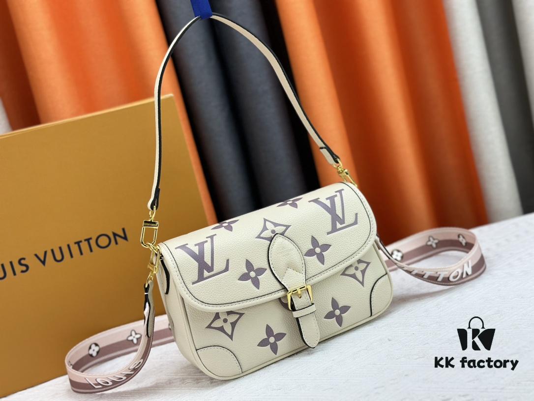 69308a5b6e68136f4d9a8d15 Authentic Shot M46386 M46388 M45985 M45683 M45684 Full Leather Baguette Bag Series New Diane Handbag
