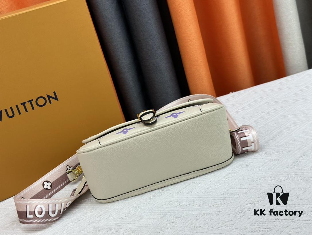 69308a5f6e68136f4d9a8d1b Authentic Studio Shot M46386 M46388 M45985 M45683 M45684 Full Leather Baguette Bag Series New Diane Handbag