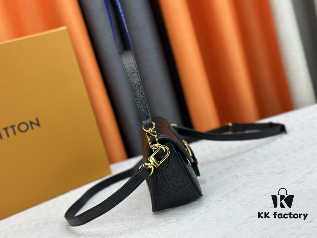 69308a786e68136f4d9a8d5a Upgraded Original M83566 M83300 M45985 Baguette Bag Series New Diane Handbag