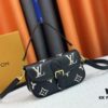69308aa36e68136f4d9a8db2 Upgraded Original M83566 M83300 M45985 Baguette Series New Diane Handbag
