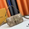 69308aa76e68136f4d9a8dbd Upgraded Original M83566 M83300 M45985 Baguette Bag Series New Diane Handbag