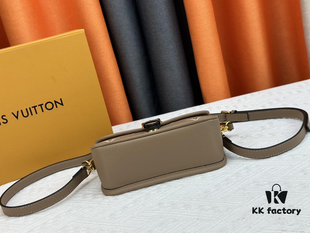 69308aa86e68136f4d9a8dbf Upgraded Original M83566 M83300 M45985 Baguette Bag Series New Diane Handbag