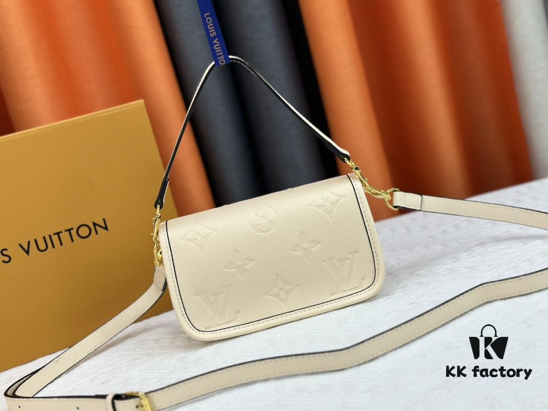 69308ab16e68136f4d9a8dd9 Upgraded Original M83566 M83300 M45985 Baguette Series New Diane Handbag