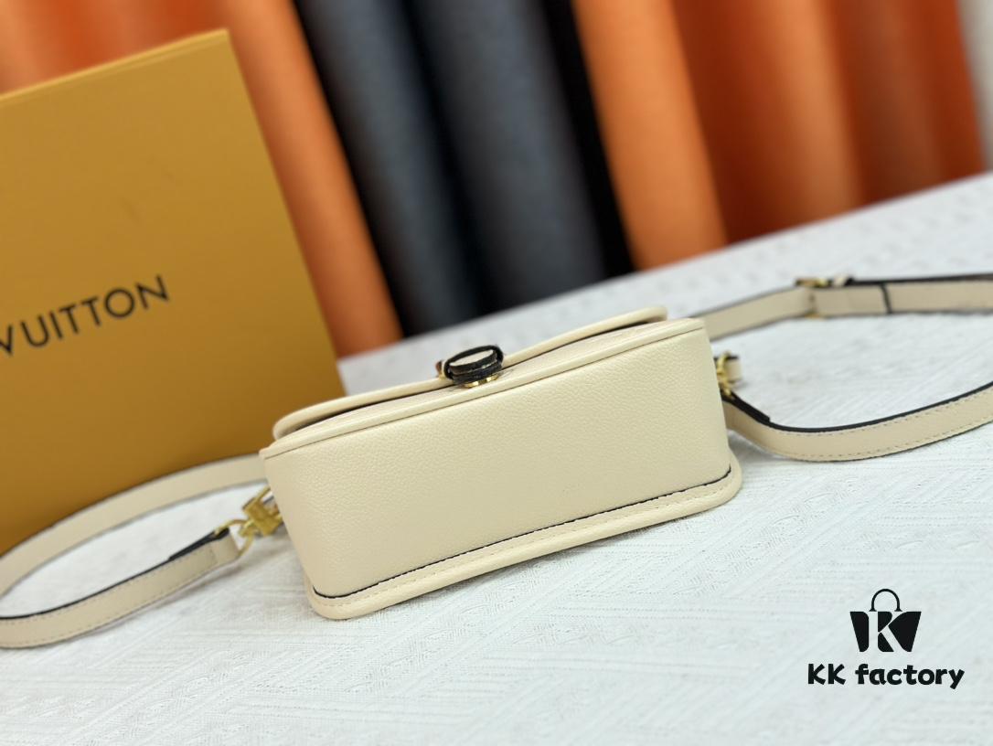 69308ab16e68136f4d9a8dda Upgraded Original M83566 M83300 M45985 Baguette Series New Diane Handbag
