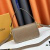69308ab56e68136f4d9a8de2 Upgraded Original M83566 M83300 M45985 Baguette Series New Diane Handbag
