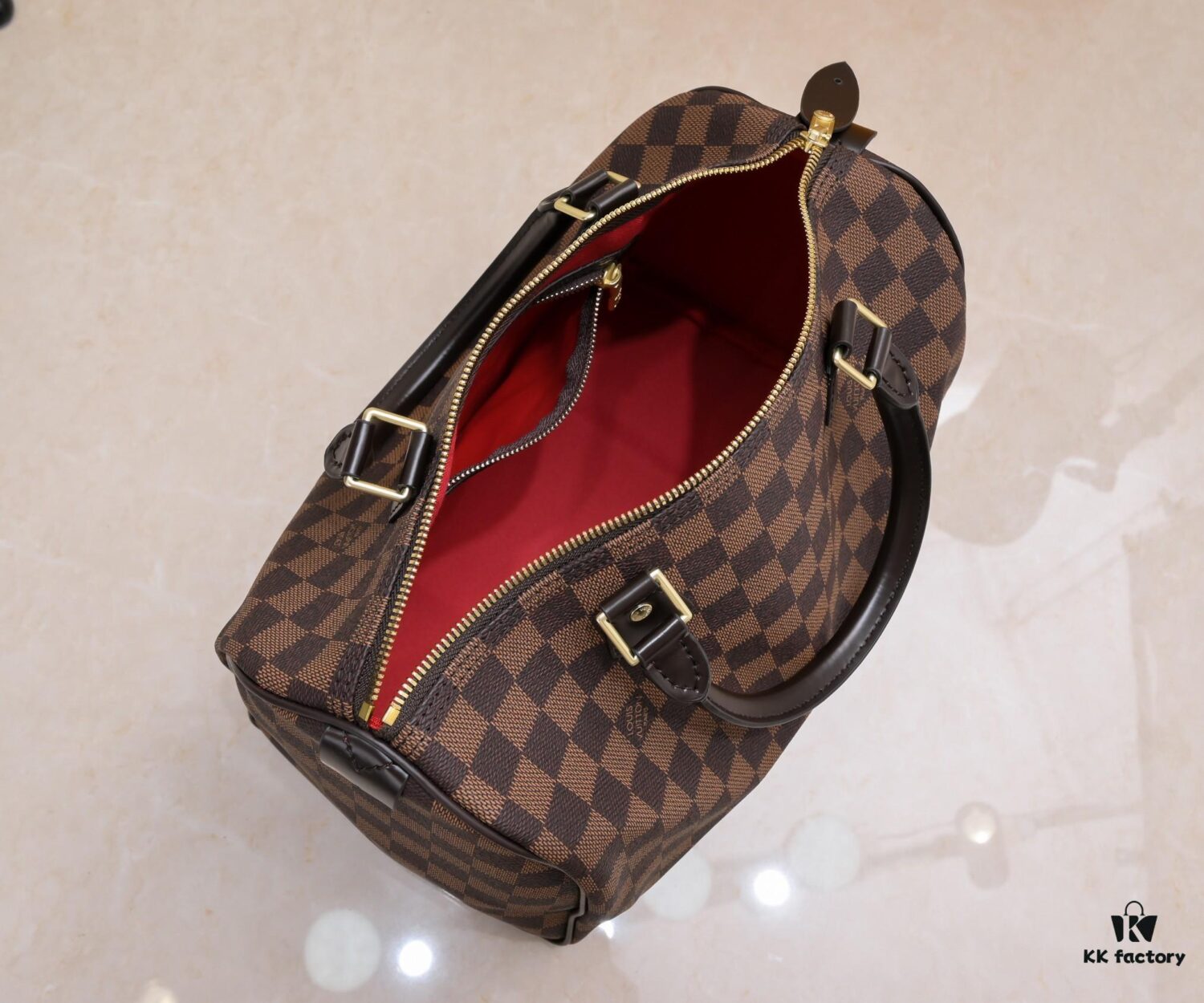 69308ac76e68136f4d9a8e09 Exclusive Real Shot - Upgraded Version ‼️ Strapless Pillow Bag, High-Definition Photos, Quality as Shown (Three Sizes, Three Colors)