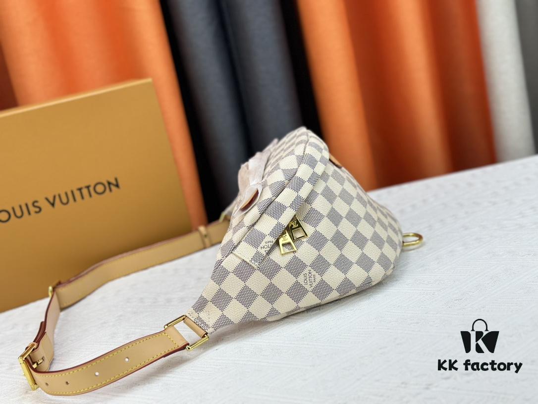 69308ad46e68136f4d9a8e29 M43644 Top Quality Original BUMBAG Belt Bag Made from Classic Monogram Canvas