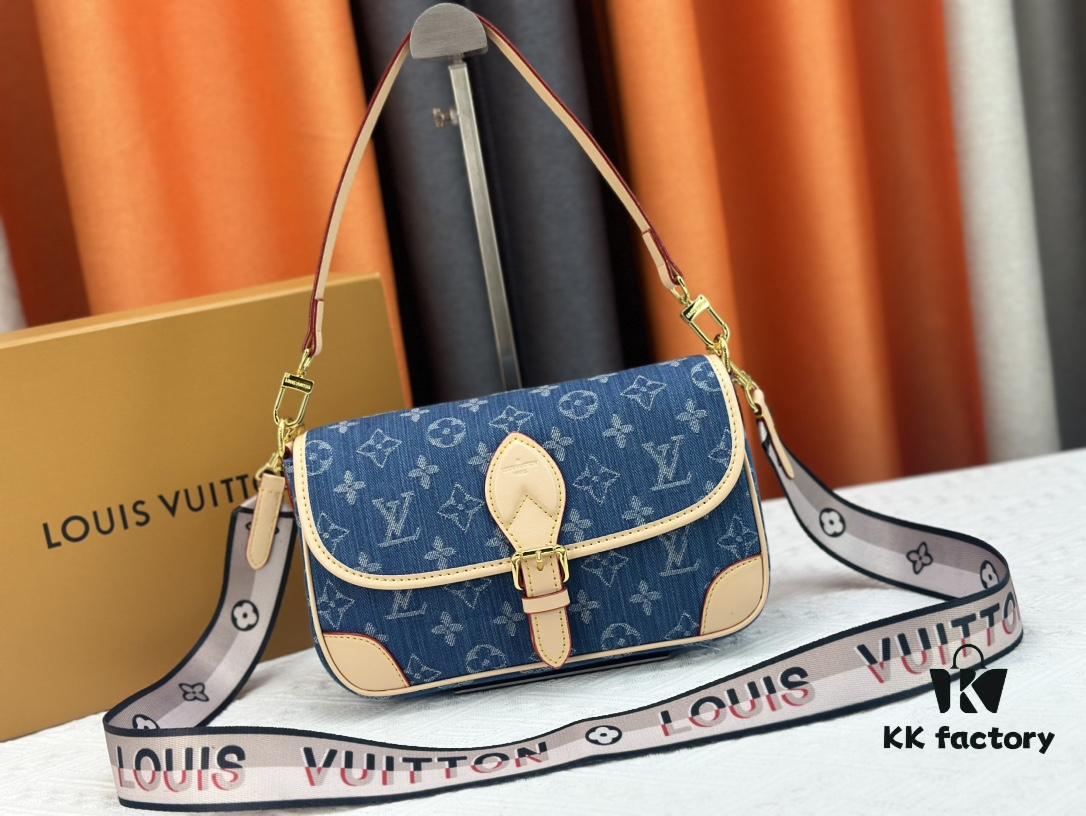 69308ad76e68136f4d9a8e33 M46386 M45985 Denim Baguette Series New Diane Handbag