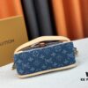 69308ad96e68136f4d9a8e34 M46386 M45985 Denim Baguette Series New Diane Handbag