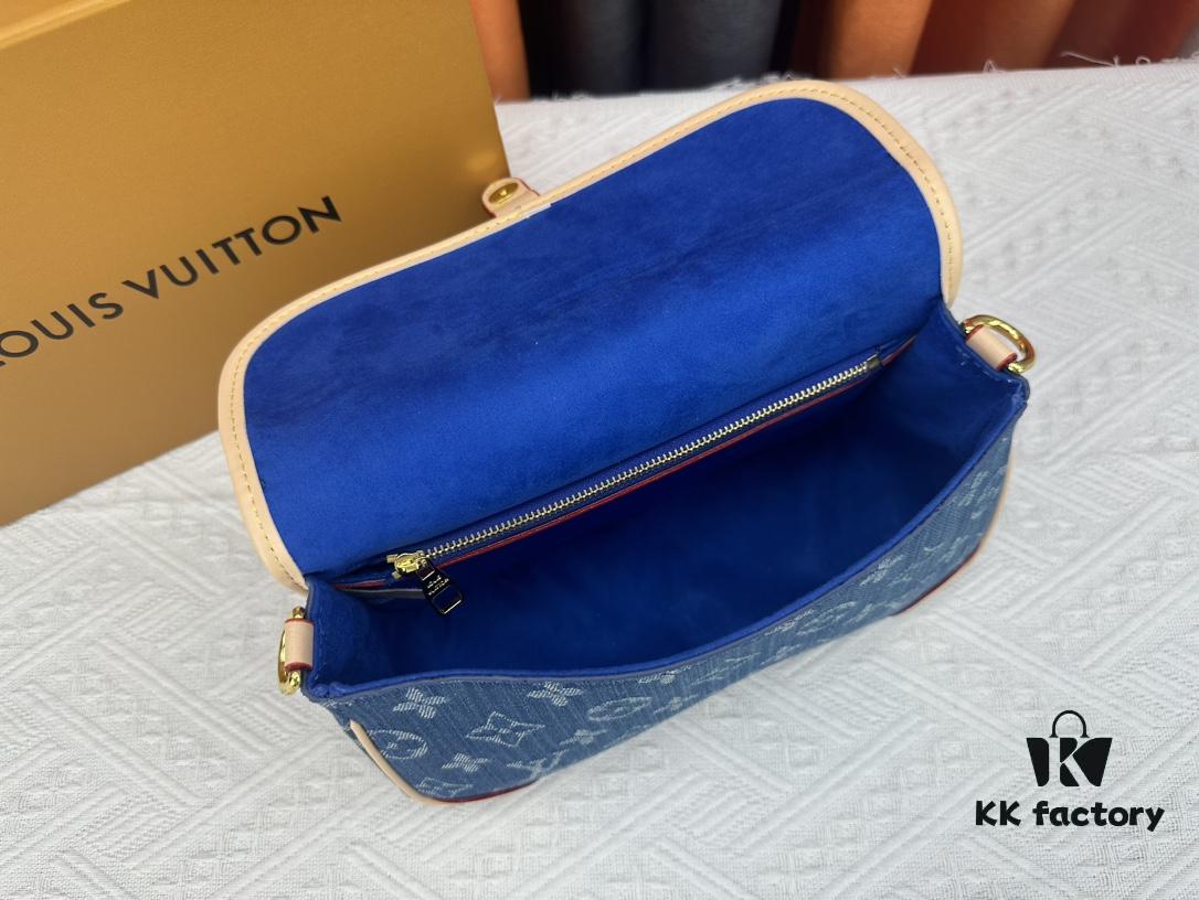 69308adb6e68136f4d9a8e37 M46386 M45985 Denim Baguette Series New Diane Handbag