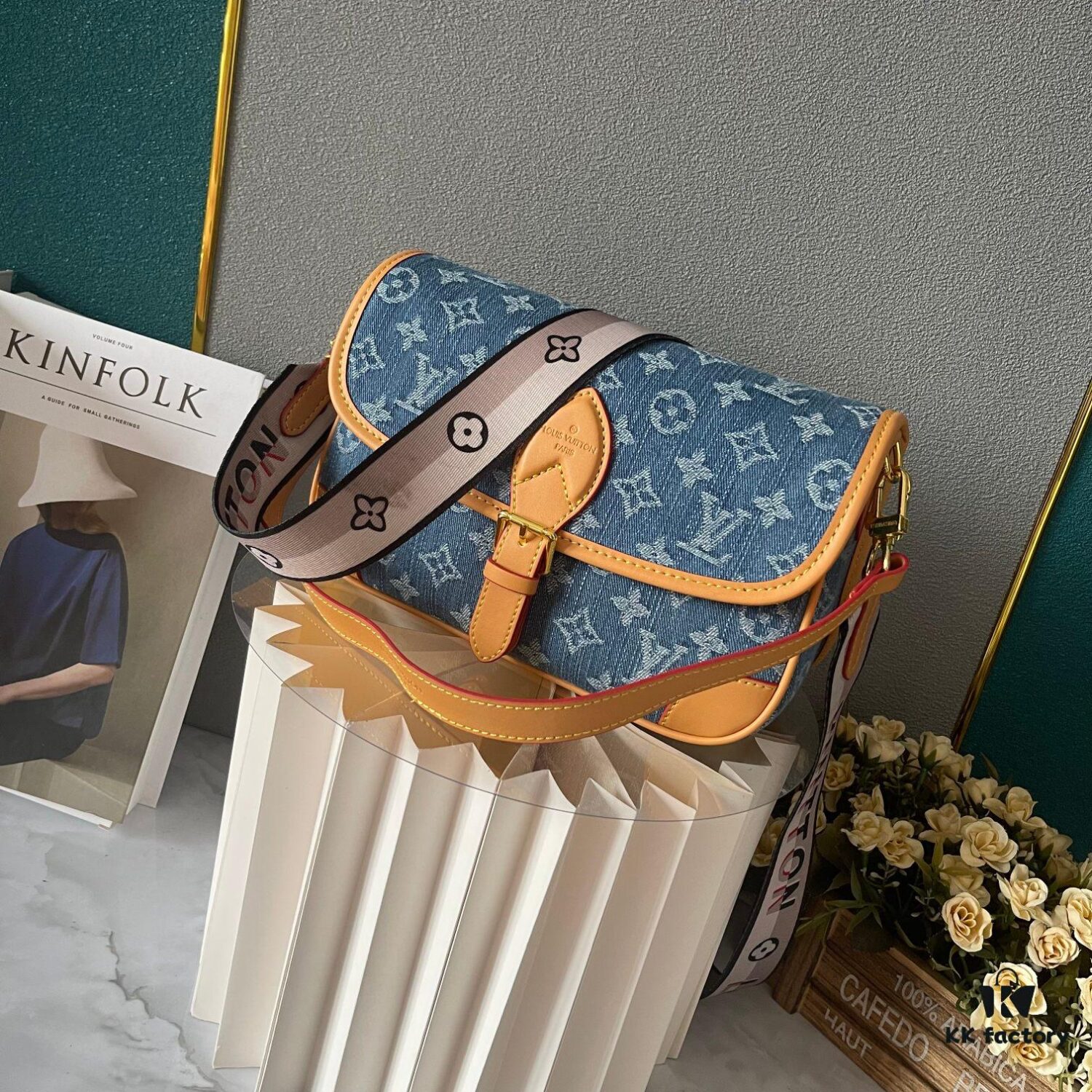 69308ae26e68136f4d9a8e42 Upgraded 180 M46386 M45985 Denim Baguette Series New Diane Handbag