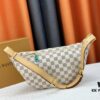 69308af46e68136f4d9a8e60 M43644 Top Quality Original BUMBAG Belt Bag Made from Classic Monogram Canvas