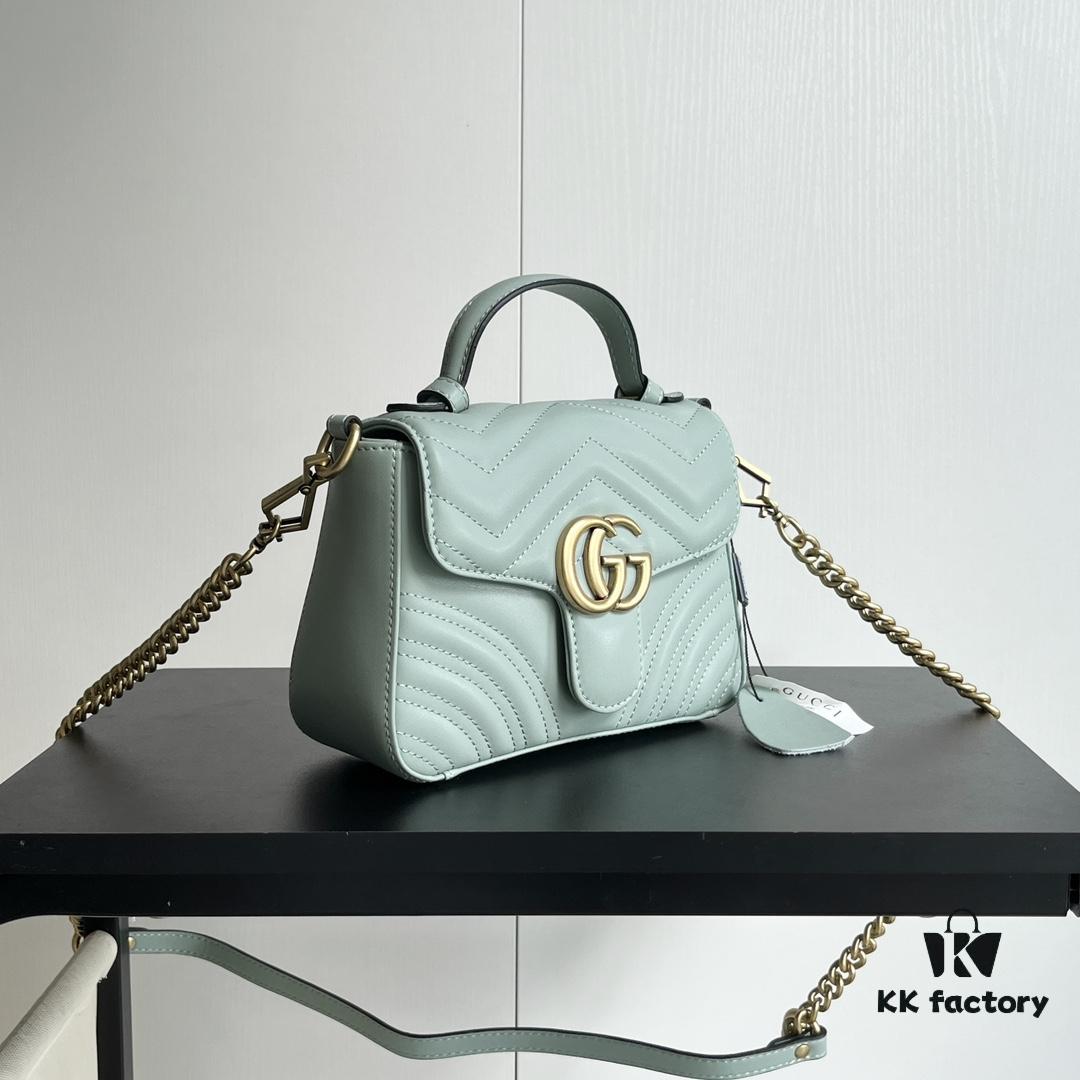 69308b0c6e68136f4d9a8e90 Authentic Shot # GG Marmont Mini Crossbody Bag Model: 583571 Gray-Green Size: 21*15.5*8cm