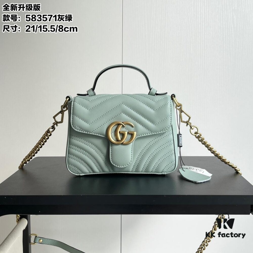 Authentic Shot # GG Marmont Mini Crossbody Bag Model: 583571 Gray-Green Size: 21*15.5*8cm