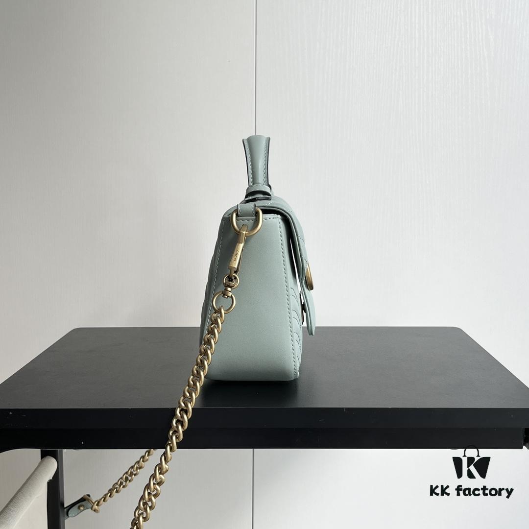 69308b0c6e68136f4d9a8e92 Authentic Shot # GG Marmont Mini Crossbody Bag Model: 583571 Gray-Green Size: 21*15.5*8cm