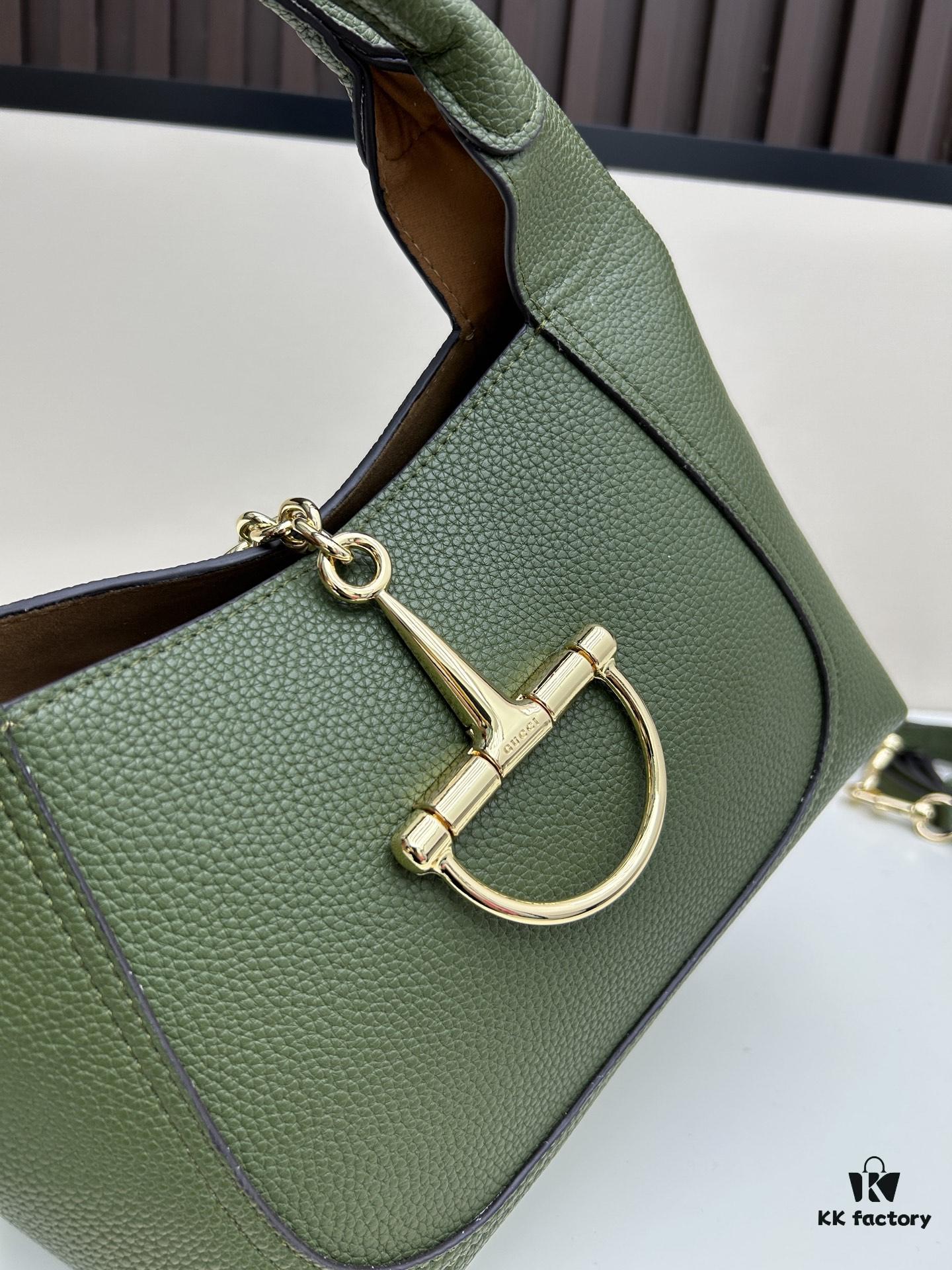 New Arrival with Gift Box 🎁, Gucci Softbit Leather Handheld or Crossbody Bag